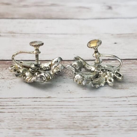 Vintage Screw On Earrings - Unusual Off White Leaves with Light Yellow Gems - Picture 5 of 5